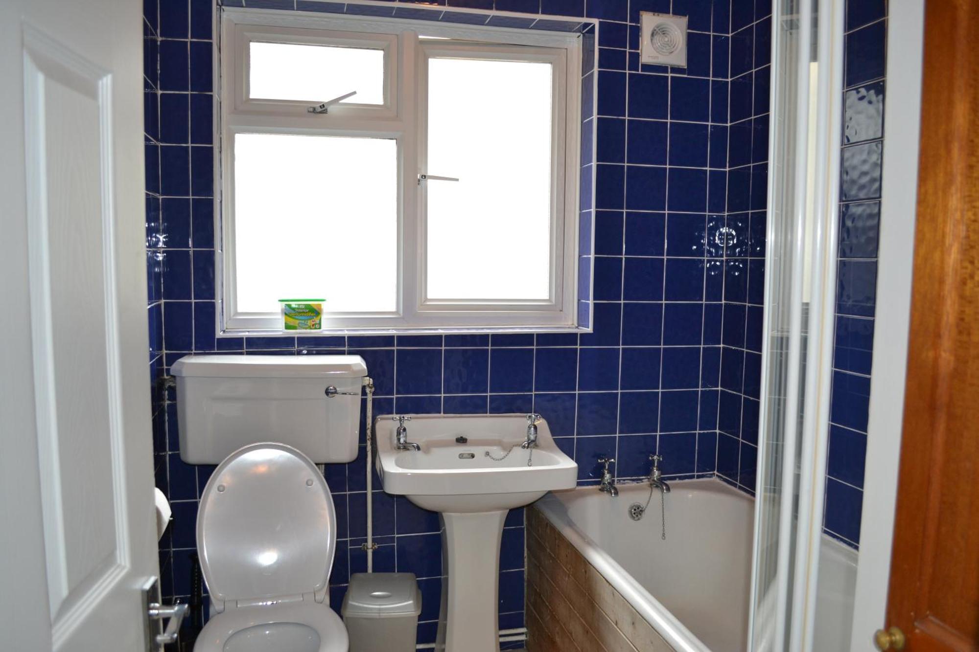 3 Bedroom House Wimbledon Holiday home *